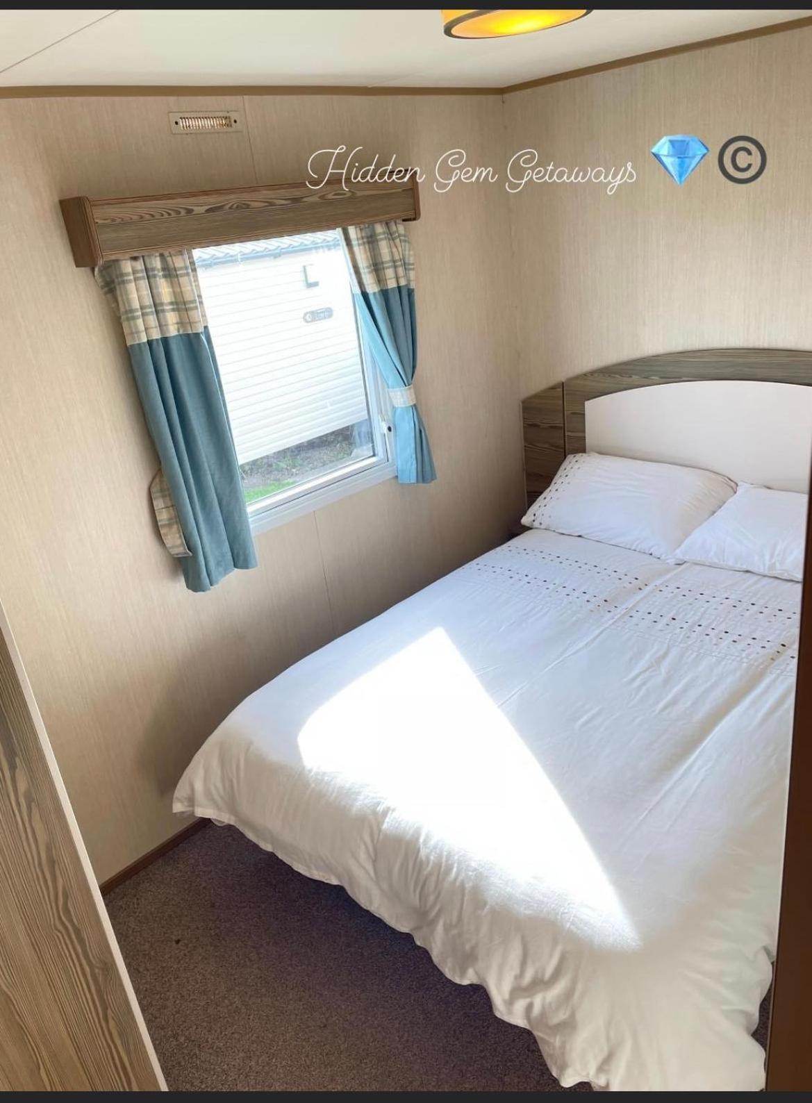 Готель F&G Getaways Wyke Regis Екстер'єр фото